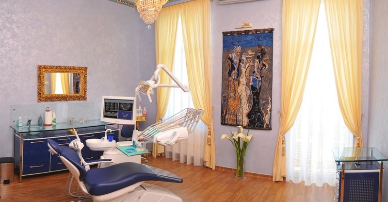 Art Implant - Clinica stomatologica, Bucuresti