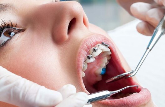 Art Implant - Clinica stomatologica, Bucuresti
