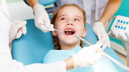 Art Implant - Clinica stomatologica, Bucuresti